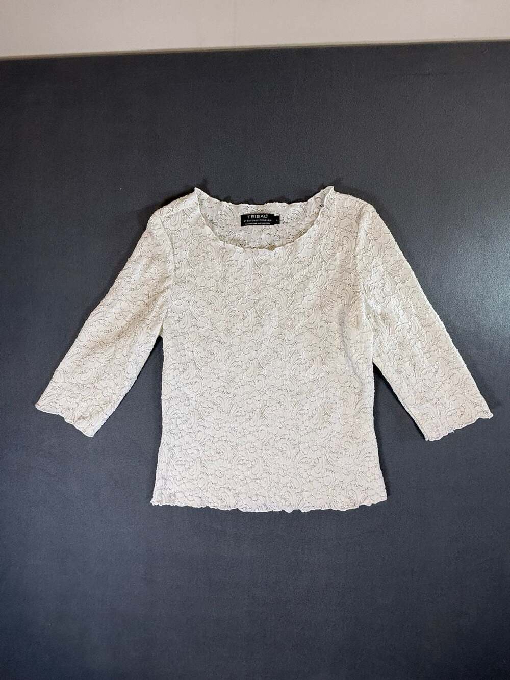 Tribal White Floral Lace 3/4 Sleeve Stretch Top Size Large Romantic Coquette